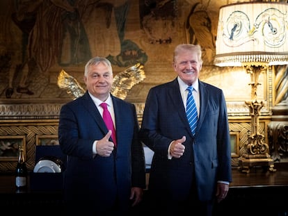 El primer ministro húngaro, Víktor Orbán, con el candidato republicano a la Casa Blanca, Donald Trump.